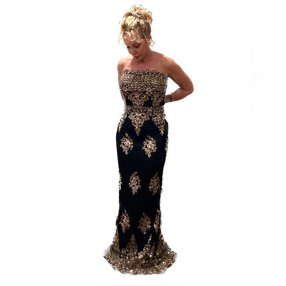 Soieblu Evening Gown with Sequins - Picture 4 of 6